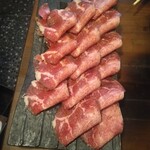 炭火七輪焼肉 てげ屋ホルモン - 