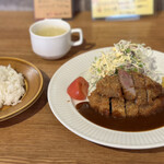 BISTRO On-y-va - ビフカツMランチ