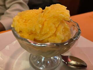イタリアいざかや タベルナ - 長崎のミルクセーキを思わせるアイス