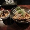 麺や　すする