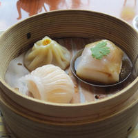 中国料理 カリュウ(ヨコハマ グランド インターコンチネンタル ホテル) - 厨師蒸三点心（点心シェフお勧め蒸し点心三種）