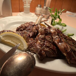 アントニオ - 仔羊のグリル