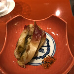 初音鮨 - 北寄貝が香ばしい