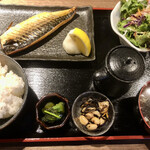 Re 楽酒 - 焼魚定食（サバ塩）　¥780-