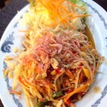 タイ屋台料理メーアン - ソムタム（辛いパパイアのサラダ　９８０円）