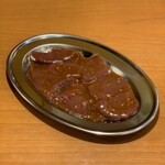 Premium liver with sauce 380 yen (418 yen including tax)