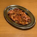 Skirt steak (beef tendon) sauce 380 yen (418 yen including tax)