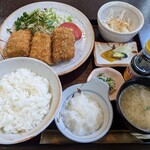 つむぎや - 豆腐のカツ定食　850円