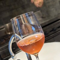 仁修樓 - roséで乾杯