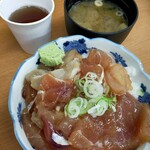 きときと食堂 - まかない漬け丼(500円)とみそ汁(100円)