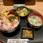 炉端かば - 贅沢海鮮丼1000円