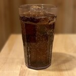 【飲】 可樂280日元 (含稅308日元)