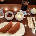 文明堂茶館 ル・カフェ - パステル２枚とコーヒーのセット