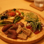 クッチーナ笑多 - おまかせ前菜盛り合わせ１，５８０円。（２０１３年８月）