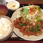 あいかむ - ポークのスタミナ焼き定食。