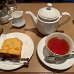 Rokuyousha - 紅茶の美味しい喫茶店〜•*¨*•.¸¸♬︎思わず歌いたくなるレトロな空間は何もかもが新鮮！！
