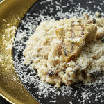 R1 TOKYO Bar&Restaurant - 