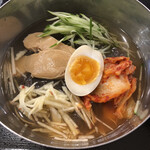 豚大門市場 - 冷麺