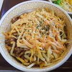 すき家 - 明太マヨチーズ牛丼　580円