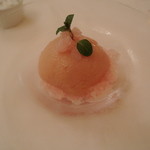 ル・ブルギニオン - 桃のコンポート