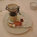 ル・ブルギニオン - ヴァニラのムースとブルーベリー