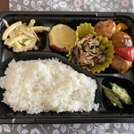 Vivo - 肉団子の甘酢あん、みんな大好きなメニュンかなぁ〜(^_-)