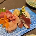 琉球割烹 ふぁいみーる - 刺身盛り合わせ