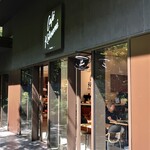 Cafe Kitsune - 店頭
