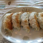 寿楽 - ギシギシの餃子450円。