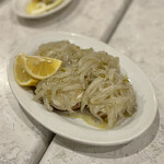 Daitalia - 白魚、青唐辛子、リコッタチーズのクロスティーニ