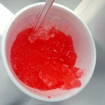 杉原お好み焼店 - かき氷（いちご）170円　蜜がいっぱいかかっているのがわかります(2013.08.10)