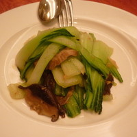 中国料理 龍鳳(ホテルアゴーラリージェンシー大阪堺) - 椎茸とチンゲン菜の炒め