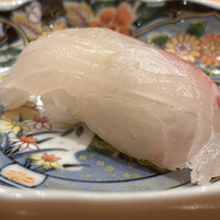 梅田 鮨割烹のの - 真鯛