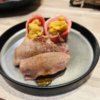 黄金出汁しゃぶと江戸前寿司 肉のあさつ 梅田お初天神店 - 