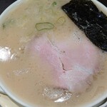 中洲 川端 きりん - 豚骨ラーメン