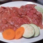 明月館 上本町本店 - 焼肉セットとビビンバセットのお肉