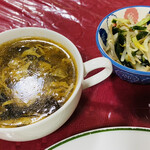 ミドリ食堂 - スープにきゅうりともやし、ワカメの中華サラダ♫