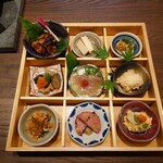 Keishouan Shirotori Sou - 九桝盛りの料理内容