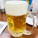 浜松町 スタンド富士 - メガ生ビール。