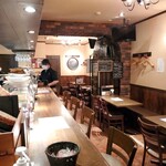 BAR LEON  - 店内