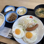 松屋 - ソーセージＷエッグ定食牛皿500円