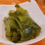 しみず - 実はこの中におにぎりが