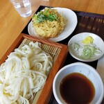 Udoncha Yakaiduya - かき揚げざるうどん(1020円)