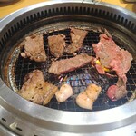 焼肉きんぐ - 焼肉！焼肉！！