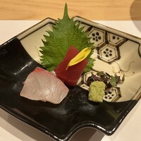 個室会席 北大路 新橋茶寮 汐留シティセンター店 - 【お造り】まぐろ、鯛
