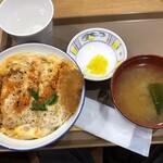 サンキューキッチン - かつ丼690円