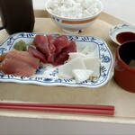 どんぶりや　ありがとう食堂 - 