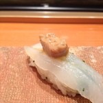 鮨 おさむ - カワハギの握り