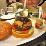 ザ ロビーラウンジ - ブラックベリージャムをつけて、完成！!