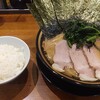 横浜家系ラーメン 三郷家